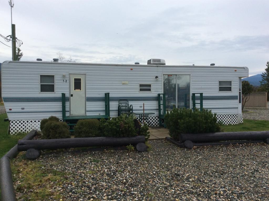 Robert'S Roost Rv Park Resort Quesnel Exterior photo